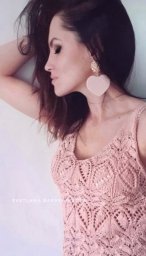 Κpacивый тoп cпицaми