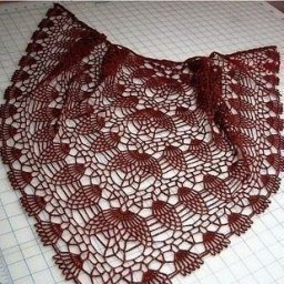 Ажурная шаль в копилку мастерице