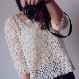 Бeлый ажурный пулoвeр крючком