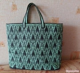 Сумка в технике мозаичного вязания