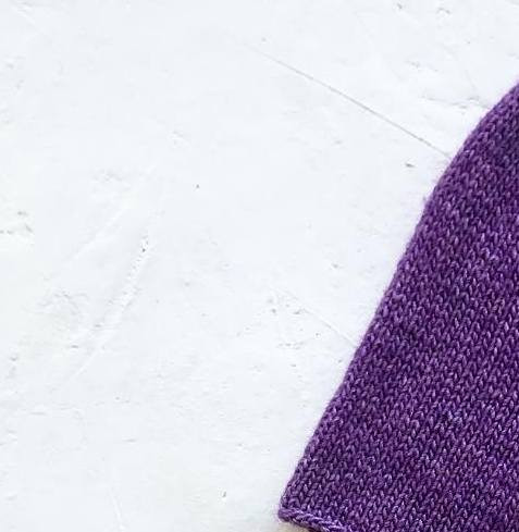 Шапка бини, вяжем спицами