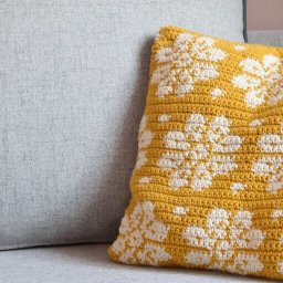 "Снежный" чехол на подушку