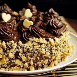 У нас сегодня сразу 12 именинниц!