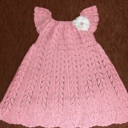 Вяжем милое детское платье