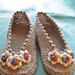 Домашние тапочки-туфельки