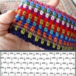 Вязаное полотно из разной пряжи - расходуем остатки!