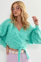 Женский жакет спицами на запАх