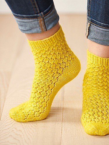 Ананасовые носочки для любителей сочных идей!