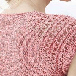 Вяжем красивый рукав спицами