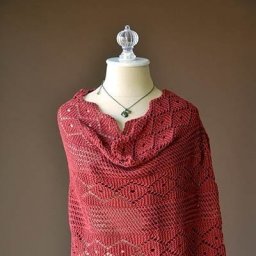 Красивый ажурный палантин