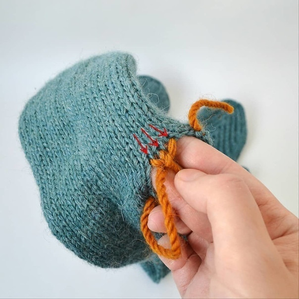 Анатомический пальчик для варежек