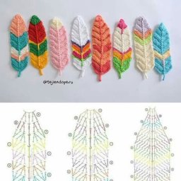 Вязаное пёрышко - идея для закладки