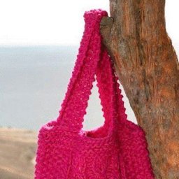 Стильная сумочка спицами