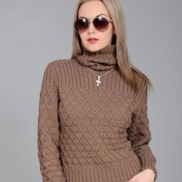 Интересный свитер спицами