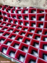 Идеи вязания пледов из бабушкиных квадратов с эффектом 3-D