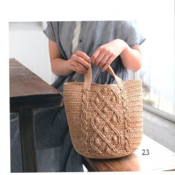 Вместительная сумка крючком