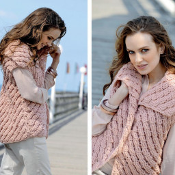 Жилет с широким воротником