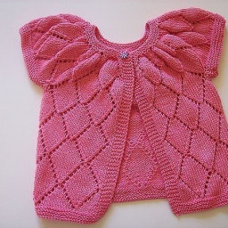 Кофточка для годовалой малышки