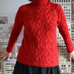 Свитер "Красные розы"