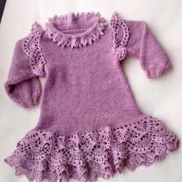 Детское теплое платье с кружевом