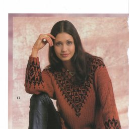 Женский пуловер в этническом стиле
