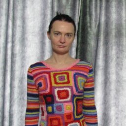 Пуловер спицами и крючком.