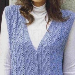 Сиреневый жилет.