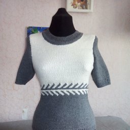 Кофточка в подарок