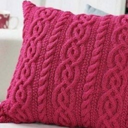 Вязаный чехол на подушку