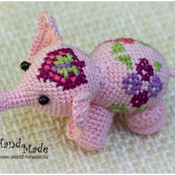 ​Милый слоник