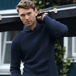 ​Мужской джемпер (спицы)