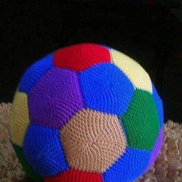 Как связать такой мячик?