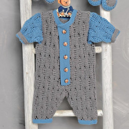 ​Двуцветный комбинезон для малыша