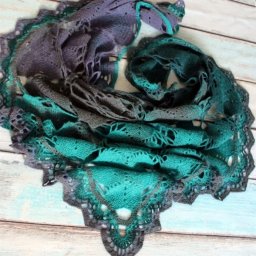 Изысканная шаль благородного цвета