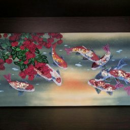 Вышивка бисером и пайетками - карпы кои