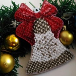 Новогодняя игрушка "Колокольчик"