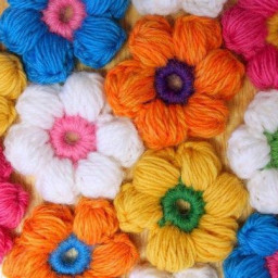 Цветок из пышных столбиков