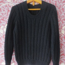 Кофточки, связанные внучатым племянницам