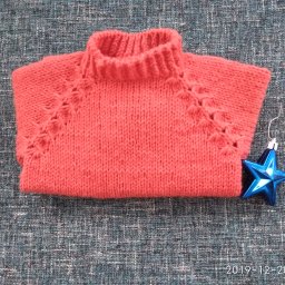 Свитер для дочи