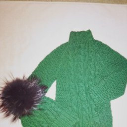 Комплект свитер и шапка для сыночки