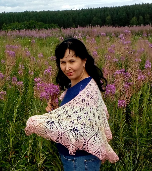 Две шали Харуни из одного моточка Две шали Харуни из одного моточка