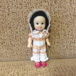 Ажурные комбинезон и чепчик  на куклу-малыша.