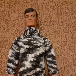 Мужской кукольный свитер 2. Или работа для отдыха.