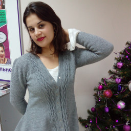 Кофта туника вязаная с косами.