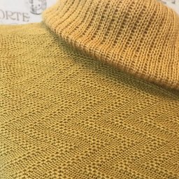 Пуловер "Горчичка"