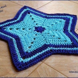 Коврик "Звезда" из трикотажной пряжи