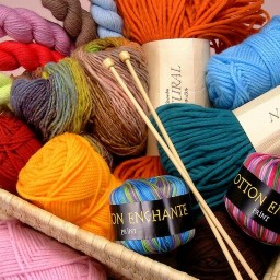 Есть ли пряжа, которая не скатывается?