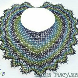 Какая пряжа использована для этой шали?