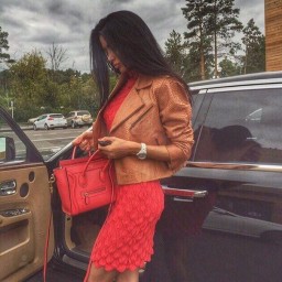 Помогите с описание платья