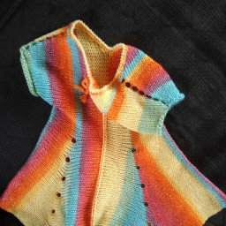 Вязаная туника для девочки.